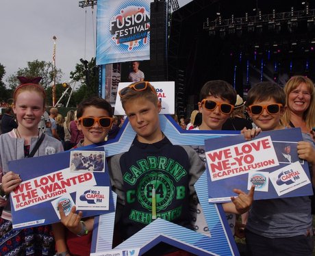 Fusion Festival Fans Sunday 6