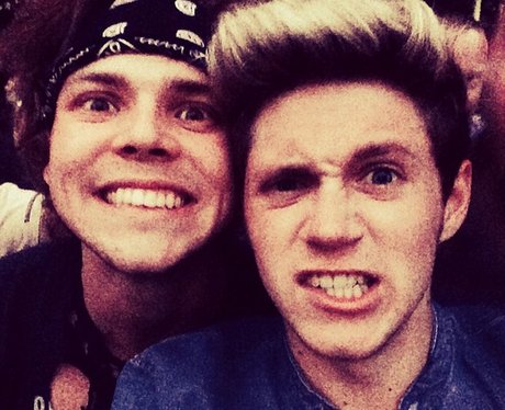Ashton Irwin and Niall Horan
