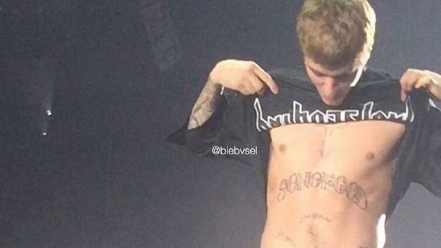 Bieber's Got A New Tat!