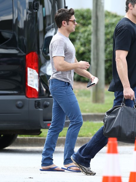 Efron on set! Zac starts filming for Bad Neighbours 2... and he's ...